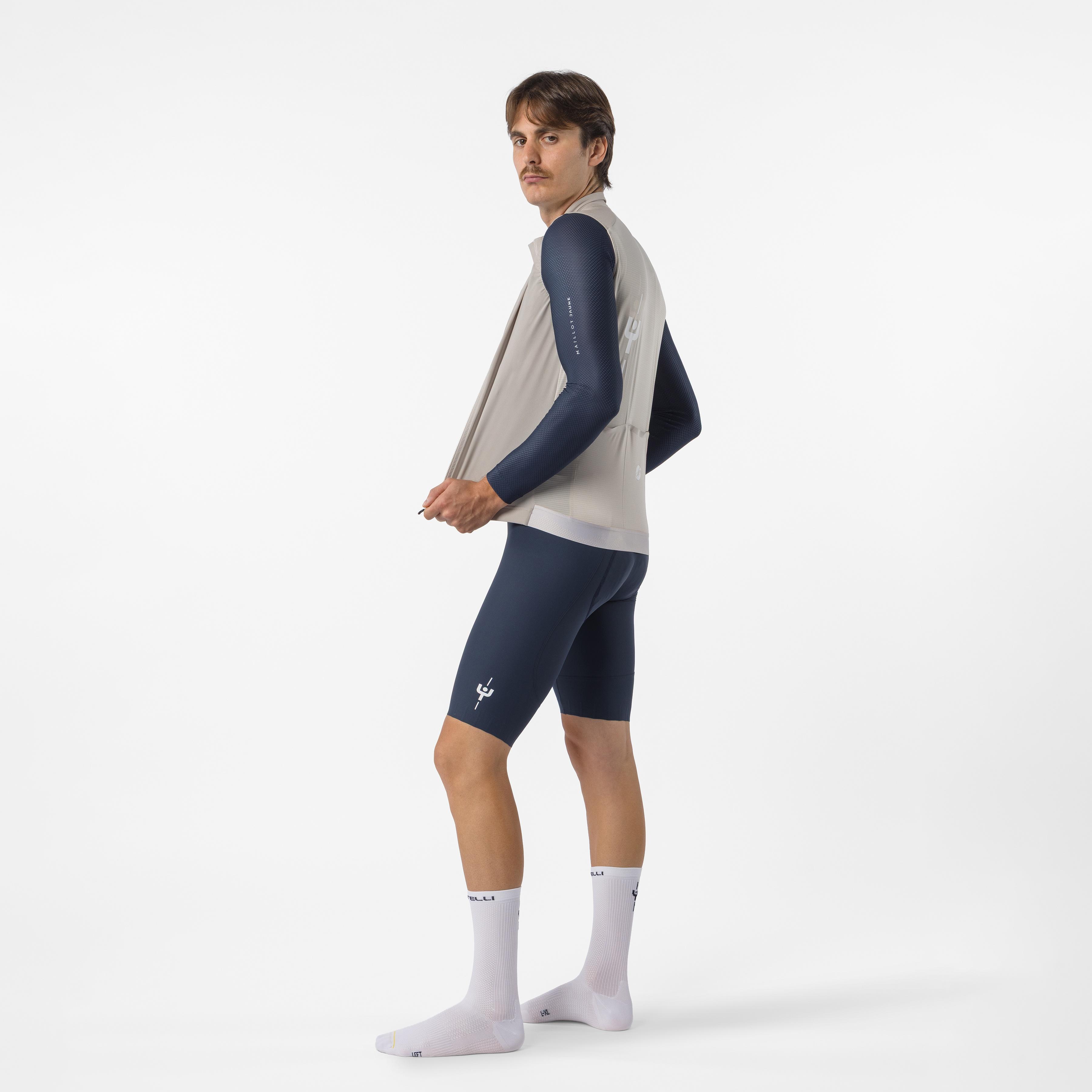 Echappee vest - silver moon - castelli