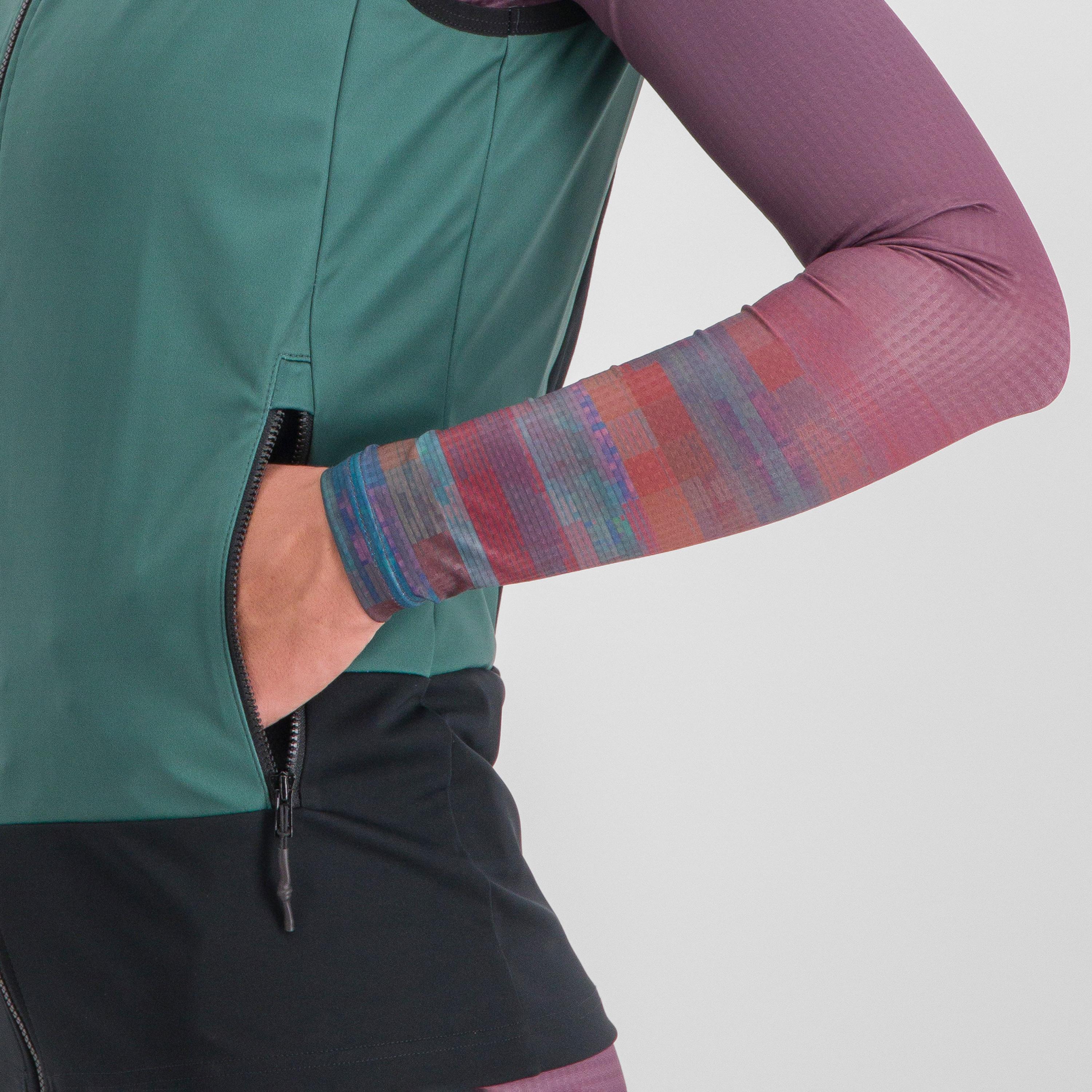 Apex w vest - shrub green - sportful