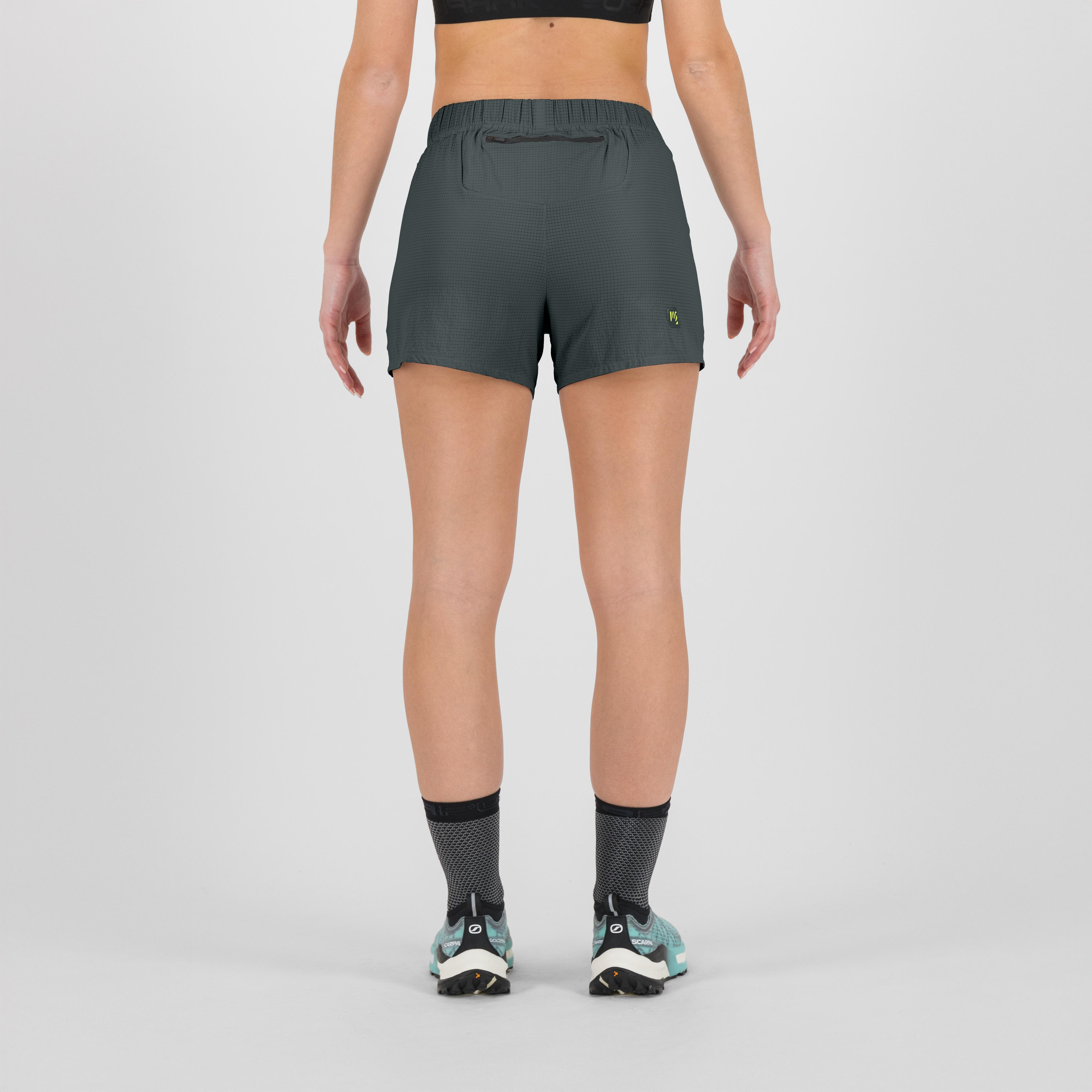 Misurina w shorts - urban - karpos