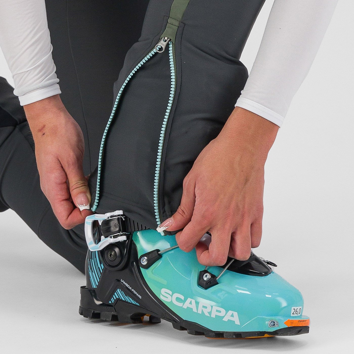 Alagna evo w pant - black sand/thyme - karpos