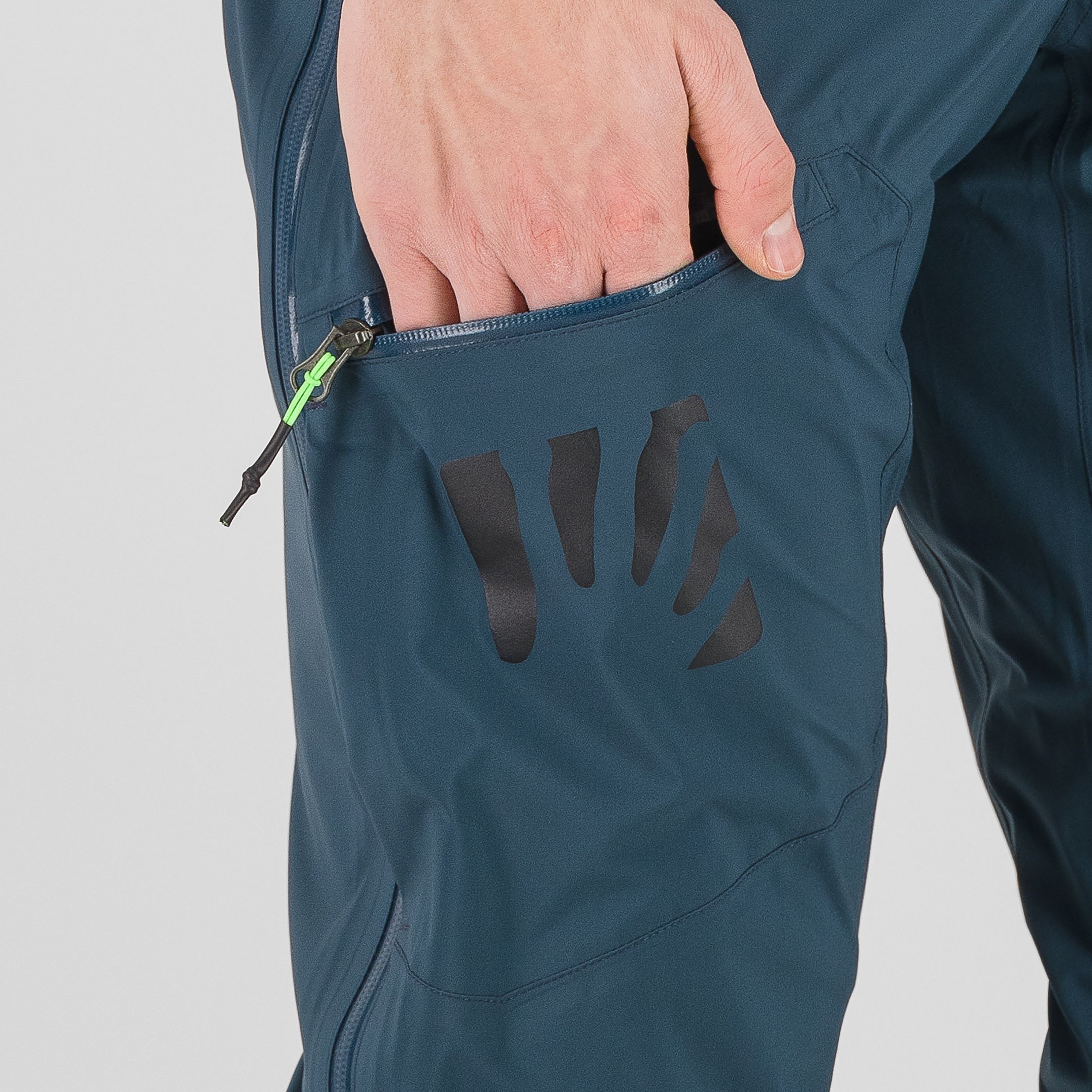 Valsesia shell pant - midnight - karpos