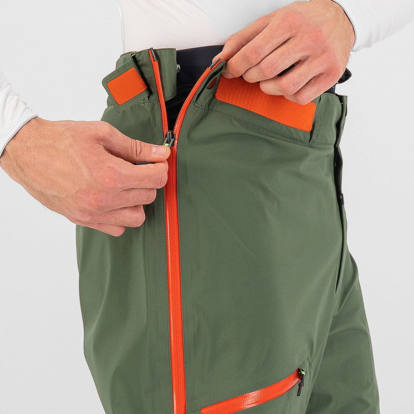 Valsesia shell pant - thyme - karpos