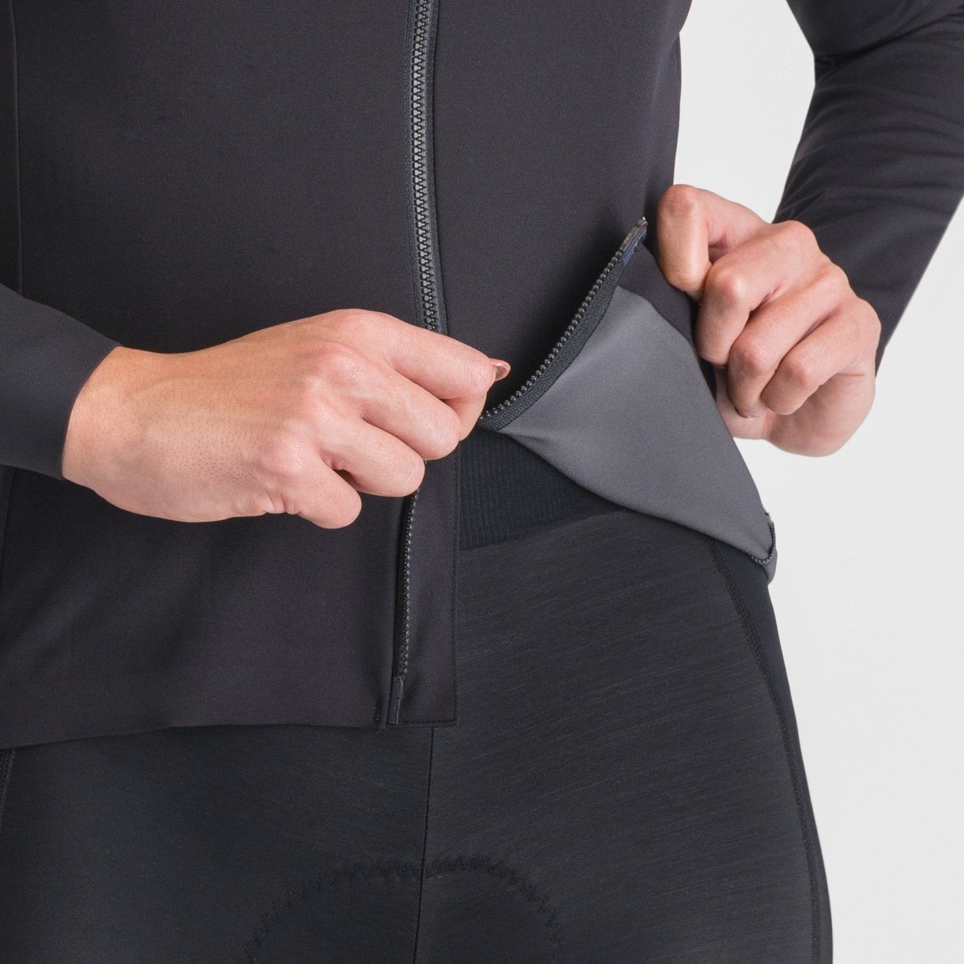 Fiandre shift w jacket - black - sportful