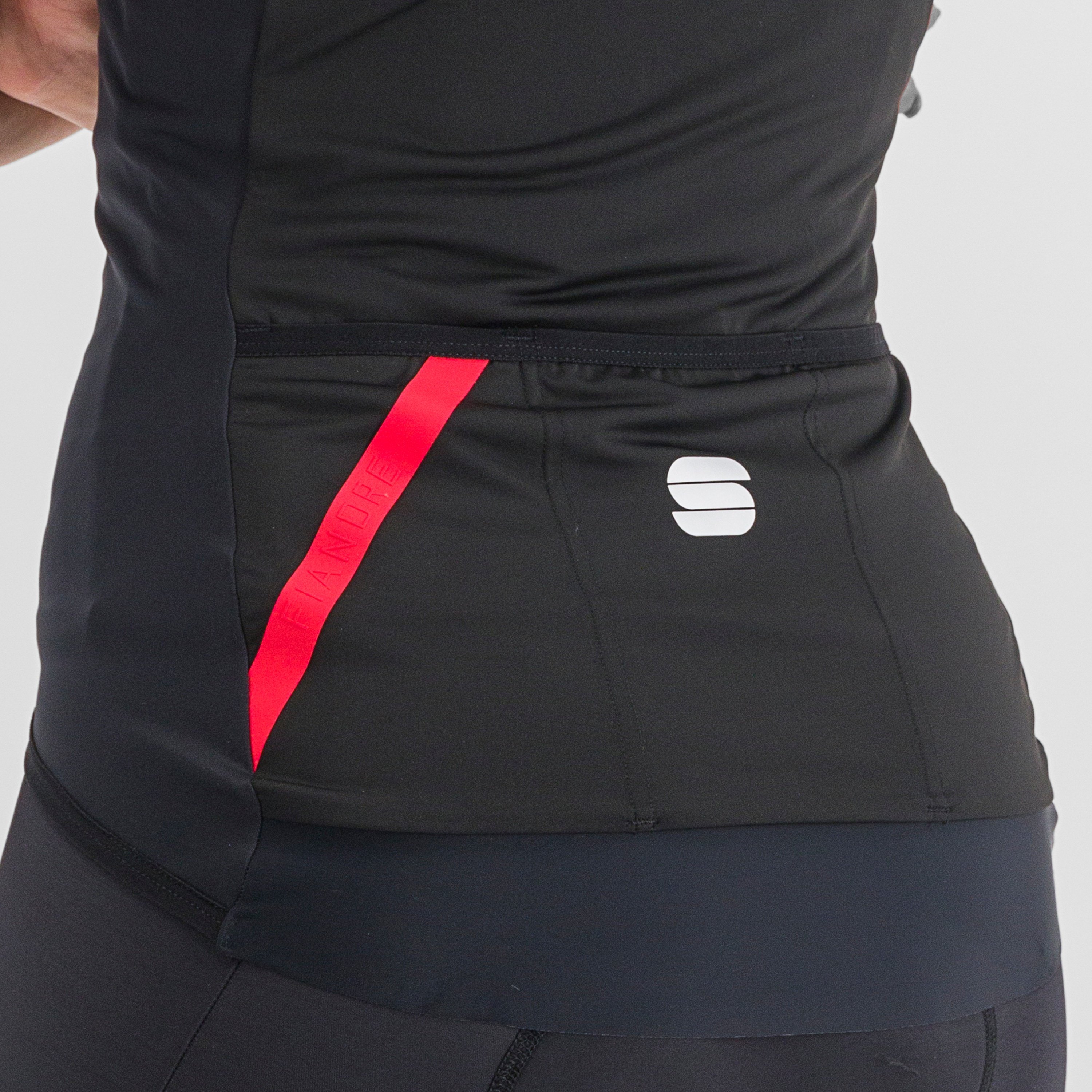Fiandre light norain w vest - black - sportful