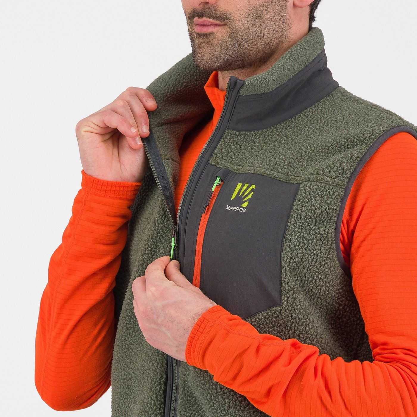 80's fleece vest - thyme/black sand - karpos